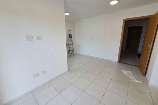 Sala de apartamento para alugar com 2 quartos, 57m² em Boqueirão, Praia Grande