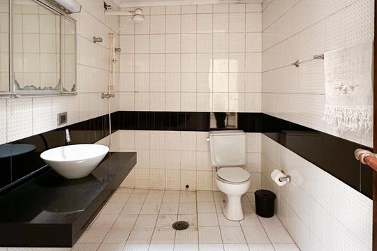 Banheiro Social de casa à venda com 2 quartos, 230m² em Parque Terra Nova Ii, São Bernardo do Campo