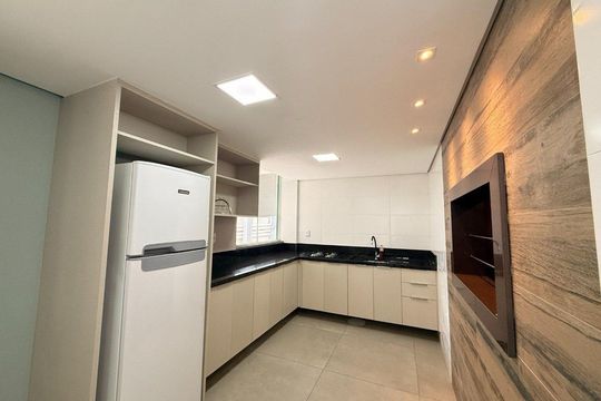 Cozinha de apartamento para alugar com 2 quartos, 64m² em Nossa Senhora das Gracas, Canoas