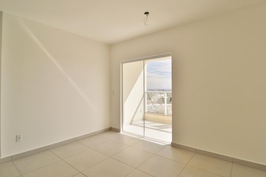 Sala de apartamento para alugar com 2 quartos, 65m² em Segismundo Pereira, Uberlândia