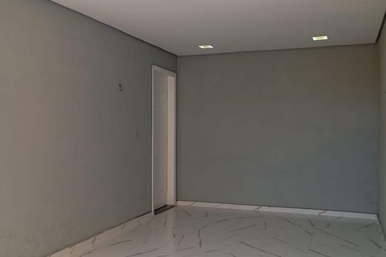 Garagem de casa à venda com 4 quartos, 208m² em Harmonia, Canoas