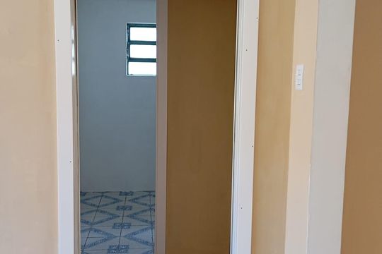 Quarto de serviço de casa à venda com 4 quartos, 208m² em Harmonia, Canoas
