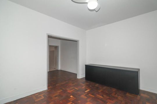 Sala de apartamento para alugar com 3 quartos, 129m² em Rio Branco, Porto Alegre