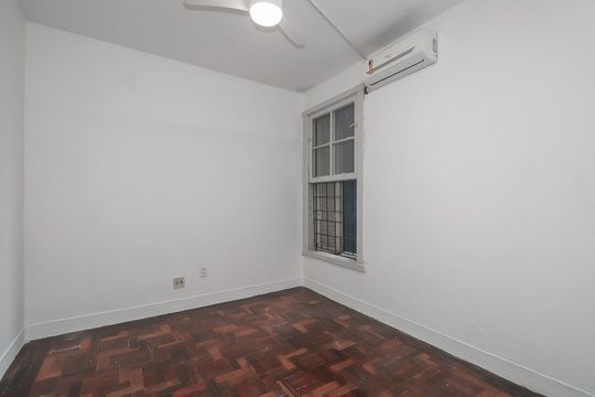 Quarto 2 de apartamento para alugar com 3 quartos, 129m² em Rio Branco, Porto Alegre