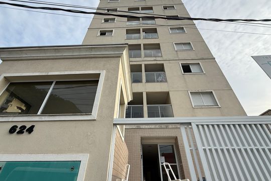 Fachada de apartamento para alugar com 2 quartos, 52m² em Tortuga, Guarujá