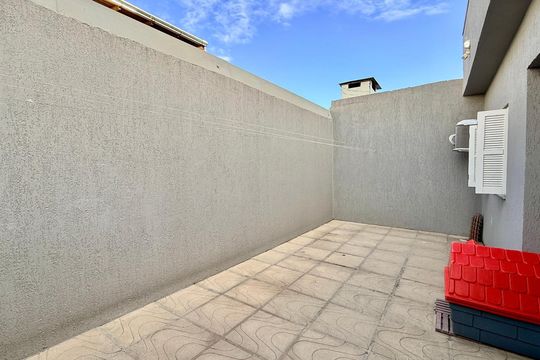 Casa à venda com 3 quartos, 82m² em Mato Grande, Canoas