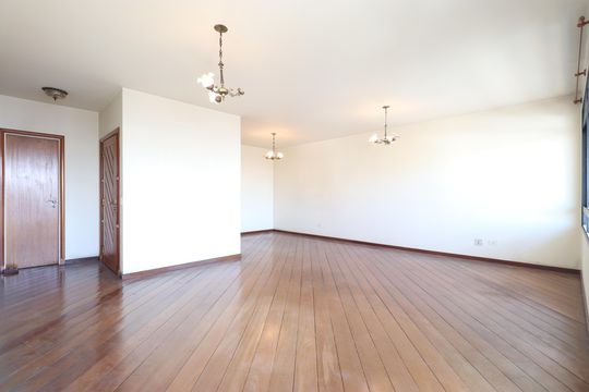 Sala  de apartamento à venda com 4 quartos, 171m² em Vila Augusto, São Paulo