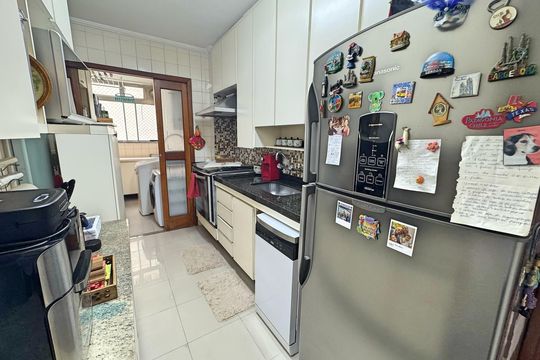 Cozinha de apartamento à venda com 3 quartos, 84m² em Vila Mariana, São Paulo