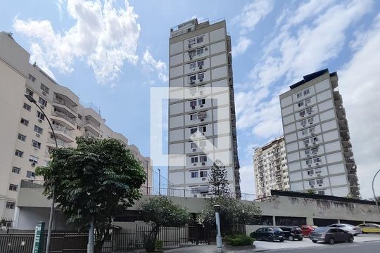 Fachada de apartamento à venda com 2 quartos, 55m² em Mangueira, Rio de Janeiro