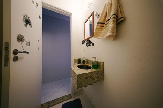 Lavabo de casa à venda com 3 quartos, 168m² em Cidade Patriarca, São Paulo