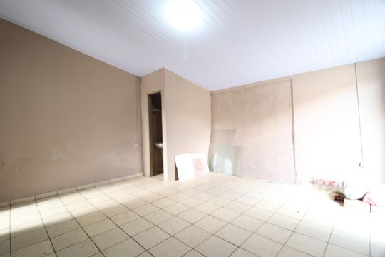 Comodo de despejo de casa para alugar com 3 quartos, 150m² em Presidente Roosevelt, Uberlândia