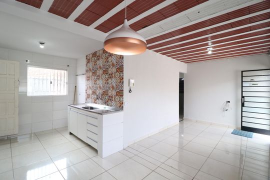 Casa para alugar com 3 quartos, 150m² em Presidente Roosevelt, Uberlândia