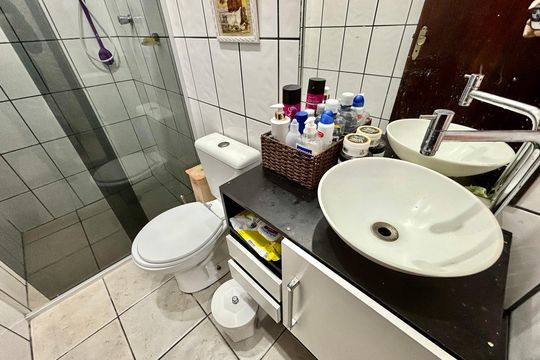Banheiro1  de casa à venda com 3 quartos, 149m² em Jardim Soraia, São Paulo