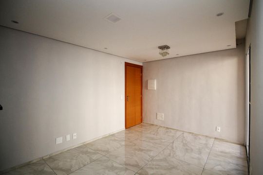 Sala de apartamento para alugar com 2 quartos, 47m² em Rio Cotia, Cotia