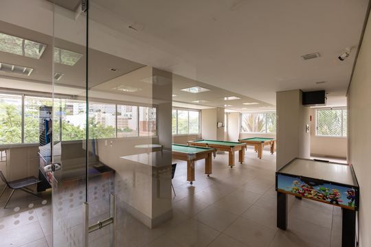 Área comum - Sala de Jogos de apartamento para alugar com 3 quartos, 126m² em Vila da Serra, Nova Lima