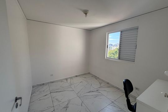 Quarto 1 de apartamento para alugar com 2 quartos, 52m² em Cidade Líder, São Paulo