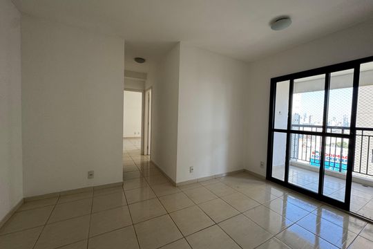 Sala de apartamento para alugar com 2 quartos, 62m² em Continental, Osasco