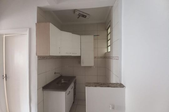 Cozinha de apartamento à venda com 2 quartos, 43m² em Santa Ifigênia, São Paulo