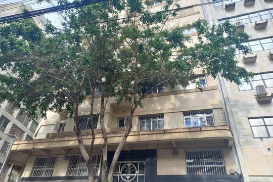 Fachada de apartamento à venda com 2 quartos, 43m² em Santa Ifigênia, São Paulo