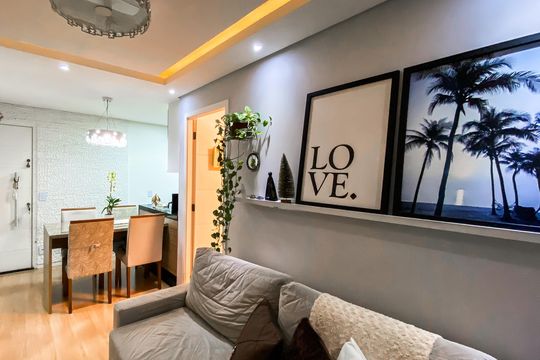 Apartamento à venda com 2 quartos, 53m² em Jardim Santa Teresinha, São Paulo