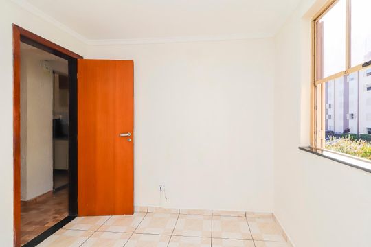 Quarto 1 de apartamento para alugar com 2 quartos, 53m² em Vila Chabilandia, São Paulo