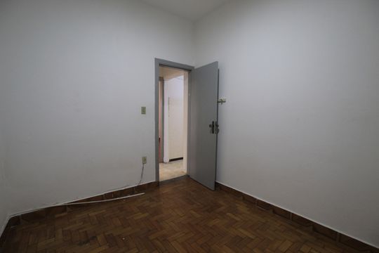 Quarto 3 de casa para alugar com 3 quartos, 243m² em Jardim da Gloria, São Paulo