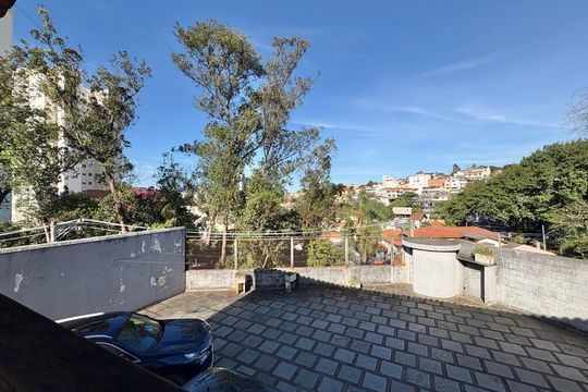 Varanda da Suíte 4 de casa para alugar com 5 quartos, 491m² em Vila Comercial, São Paulo