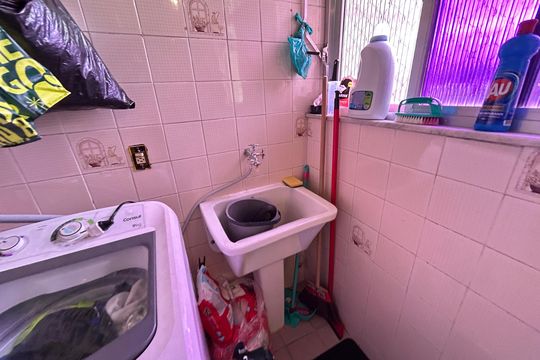 Área de Serviço de apartamento para alugar com 2 quartos, 62m² em Cavalcanti, Rio de Janeiro