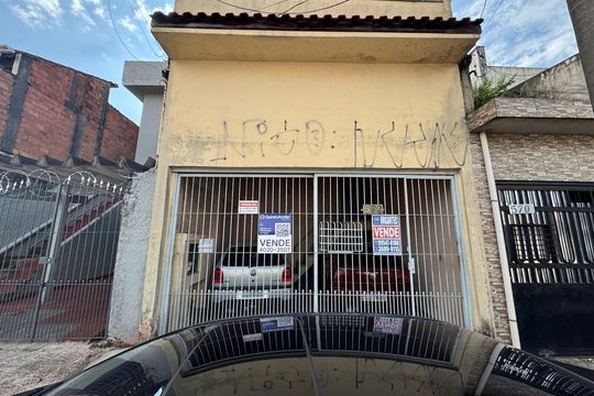 Casa à venda com 2 quartos, 80m² em Padroeira, Osasco