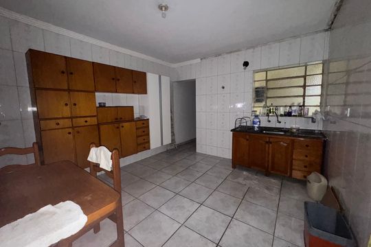 Cozinha de casa à venda com 2 quartos, 80m² em Padroeira, Osasco