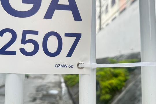 Placa  de apartamento para alugar com 2 quartos, 65m² em Col de Pituacu, Salvador
