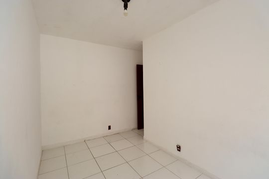 Quarto 2 de apartamento para alugar com 2 quartos, 65m² em Col de Pituacu, Salvador