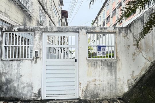 Fachada de apartamento para alugar com 2 quartos, 65m² em Col de Pituacu, Salvador