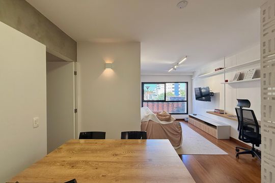 Sala de apartamento à venda com 2 quartos, 80m² em Brooklin, São Paulo