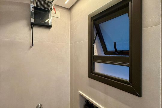 Banheiro de apartamento à venda com 2 quartos, 80m² em Brooklin, São Paulo