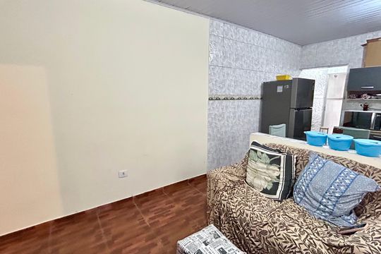 Sala de casa para alugar com 2 quartos, 90m² em Jardim Nova Cidade, Guarulhos