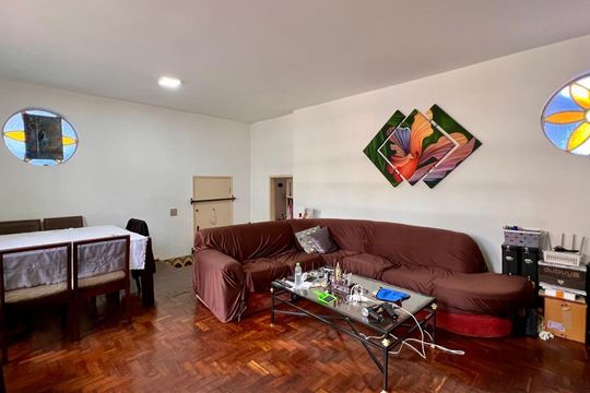Casa à venda com 3 quartos, 300m² em Nova Granada, Belo Horizonte
