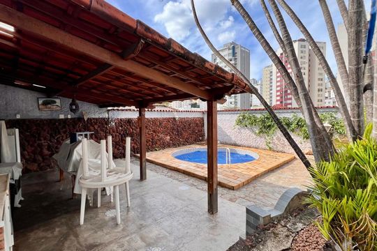 Casa à venda com 3 quartos, 300m² em Nova Granada, Belo Horizonte