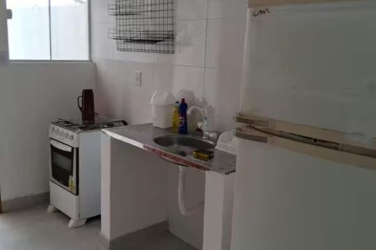 Cozinha de casa para alugar com 2 quartos, 52m² em Parque Balneario Sao Francisco, Cabo Frio