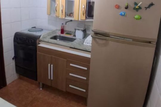 Cozinha de apartamento para alugar com 1 quarto, 42m² em Foguete, Cabo Frio