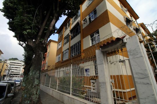 Fachada do Prédio de apartamento à venda com 2 quartos, 84m² em Brás de Pina, Rio de Janeiro