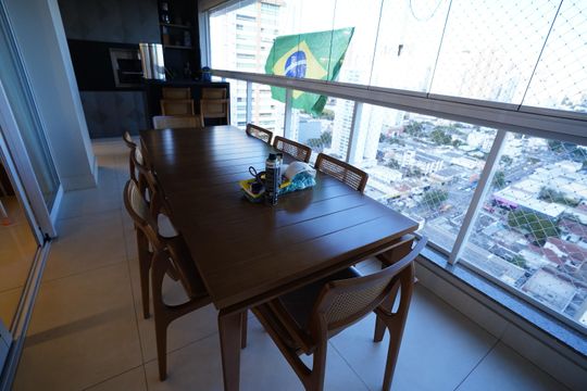 Varanda da Sala de apartamento à venda com 3 quartos, 114m² em Setor Bueno, Goiânia