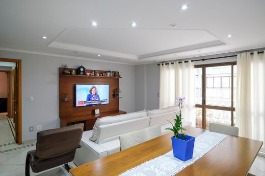 Apartamento para alugar com 4 quartos, 135m² em Santo Antônio, São Caetano do Sul