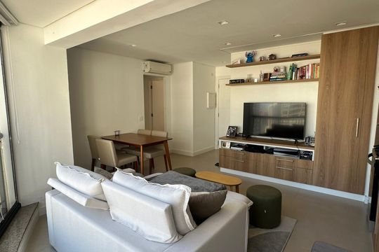 Apartamento à venda com 2 quartos, 57m² em Vila Nova Conceição, São Paulo