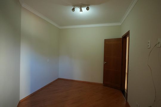 Quarto 1 de apartamento para alugar com 2 quartos, 75m² em Santa Maria, Santo André