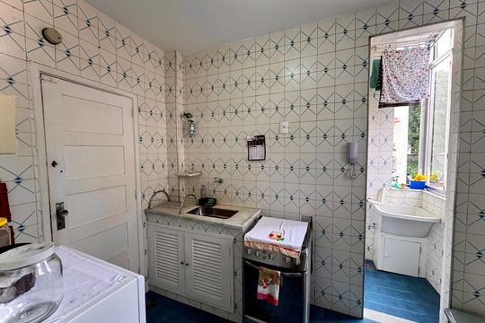 Apartamento para alugar com 2 quartos, 85m² em Humaitá, Rio de Janeiro