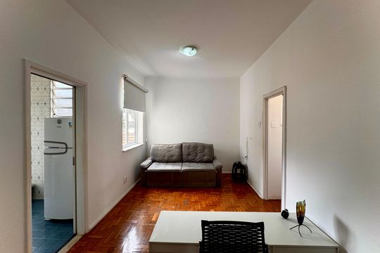 Apartamento para alugar com 2 quartos, 85m² em Humaitá, Rio de Janeiro