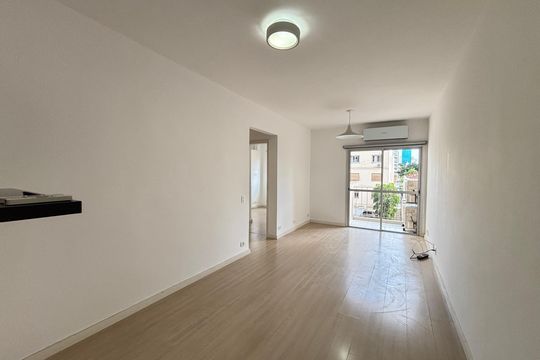 Apartamento para alugar com 2 quartos, 60m² em Indianópolis, São Paulo