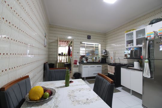 Cozinha casa 1 de casa à venda com 6 quartos, 300m² em Parque Penha, São Paulo
