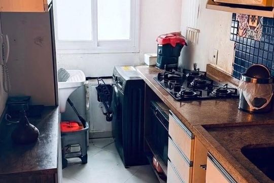 Cozinha de apartamento à venda com 2 quartos, 72m² em Jardim Sabará, Porto Alegre